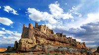 Izadkhast Castle, world’s first flat