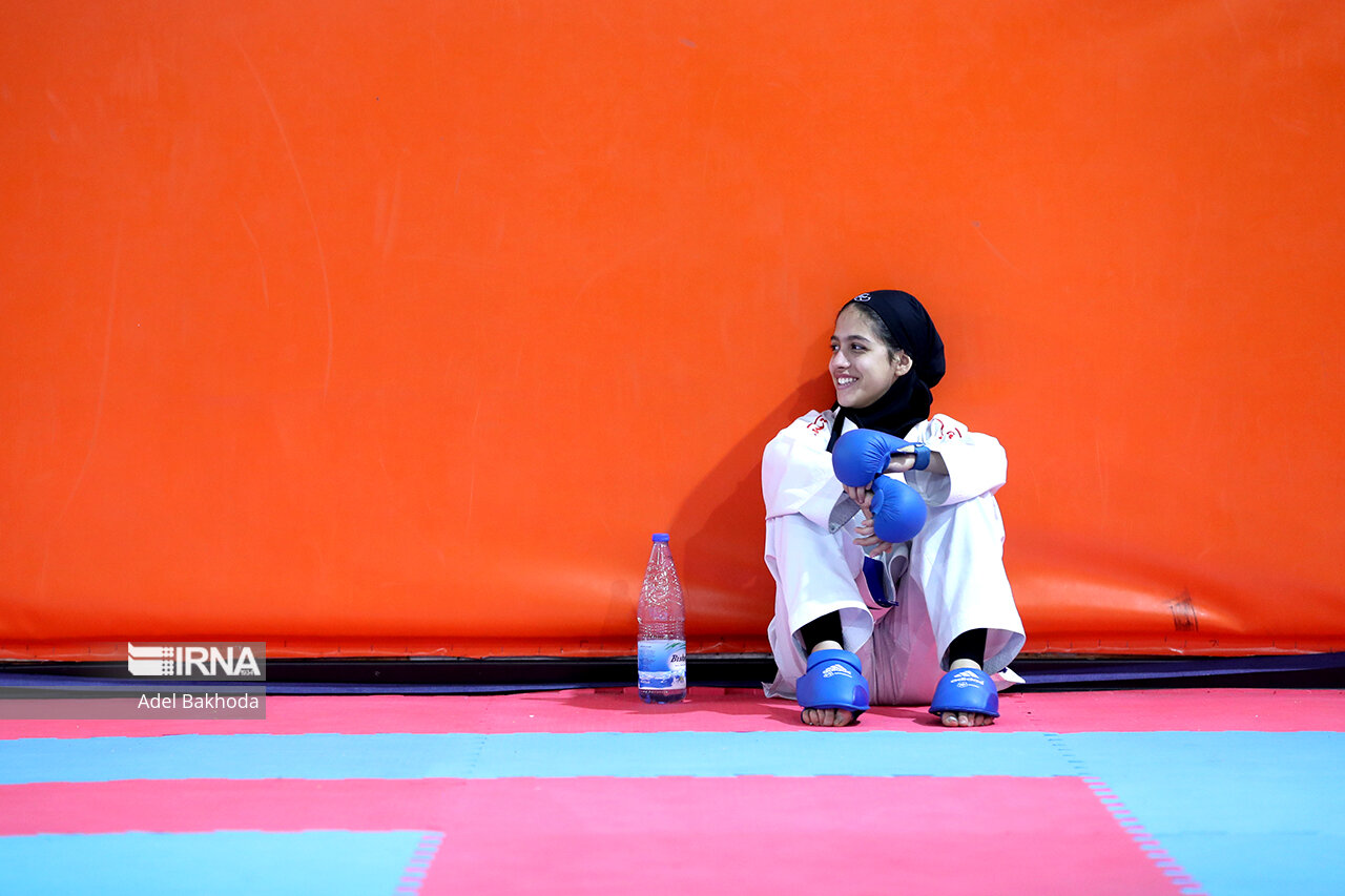 Iranian Girls Practicing Karate Ifilm