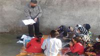Iran teacher redefines altruism with migrant children