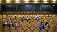 Italy to reopen cinemas
