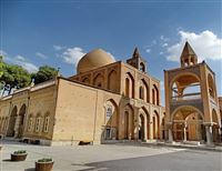 Catch glimpse of cathedral in Iran